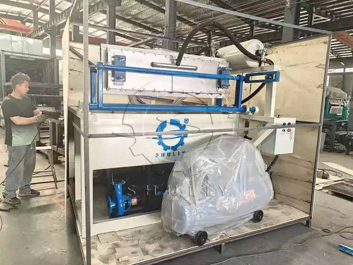 Ghana Chicken Farmer Ordered a 1500pcs/h Paper Tray Machine to Pack Eggs