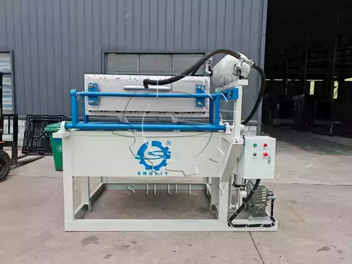 Линия обработки яичных лотков SL-3*4 отправлена в Россию для снижения затрат на импорт 1 Машина для изготовления бумажных яиц