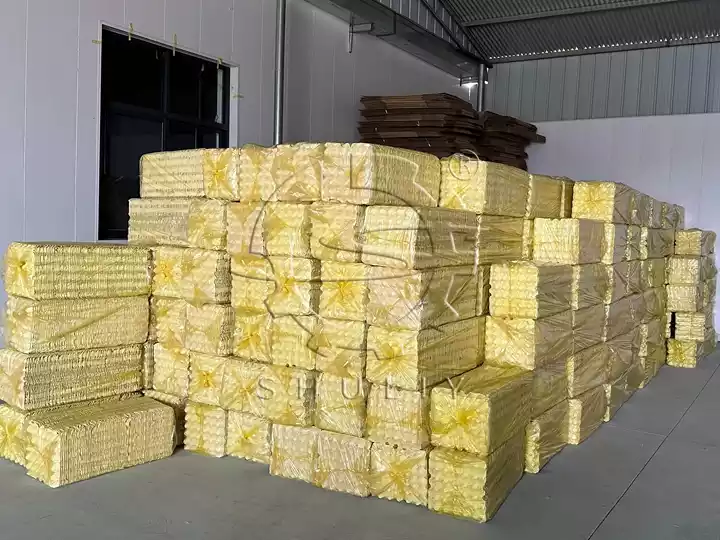 Herstellung von Eierablagen aus Papier