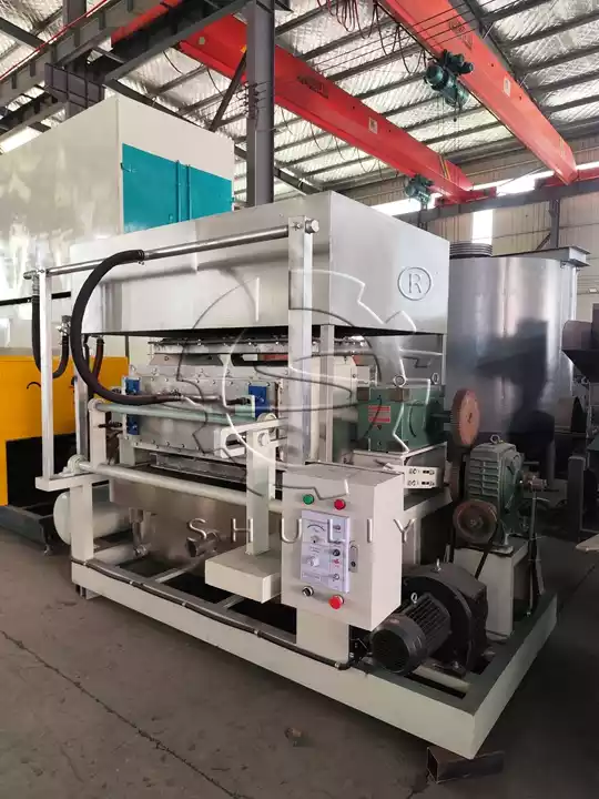 Máquina de moldeo de pulpa de papel