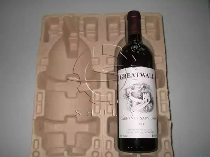 Paper pulp wine tray