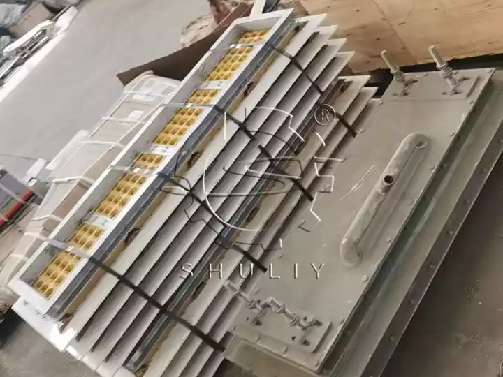 Molds for egg tray machinery