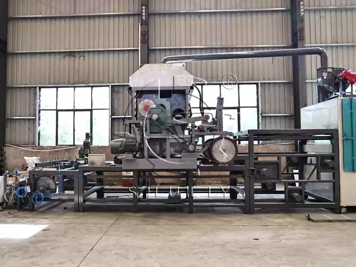 Egg tray making line