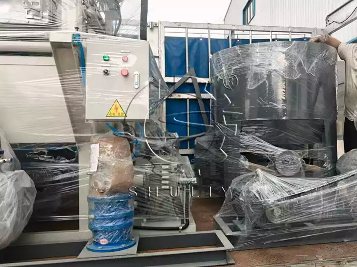 Egg tray line machines loading site